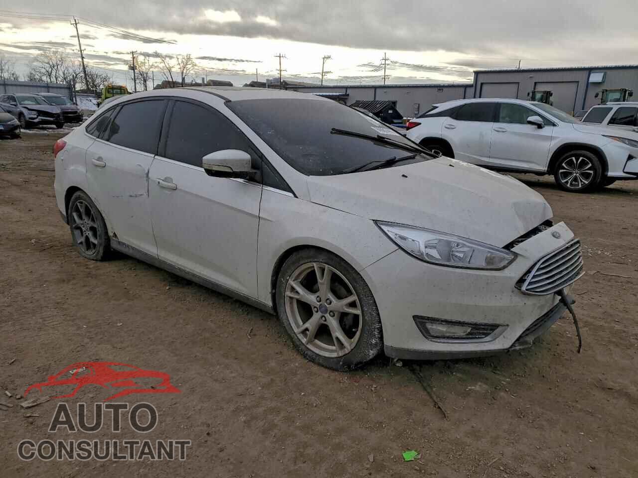 FORD FOCUS 2015 - 1FADP3J25FL292689