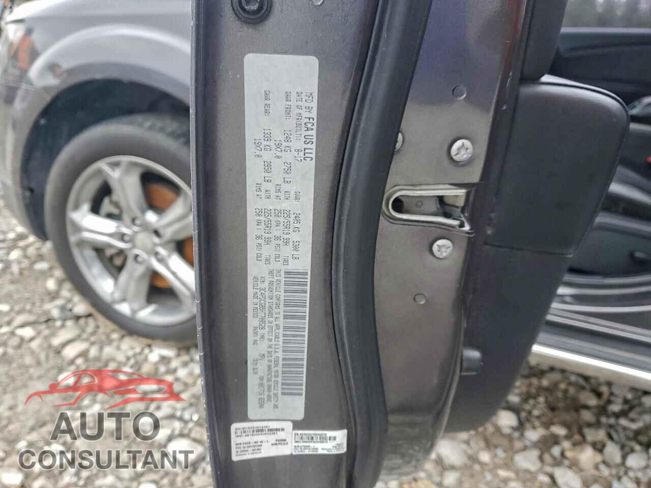 DODGE JOURNEY 2017 - 3C4PDCGB5HT708528