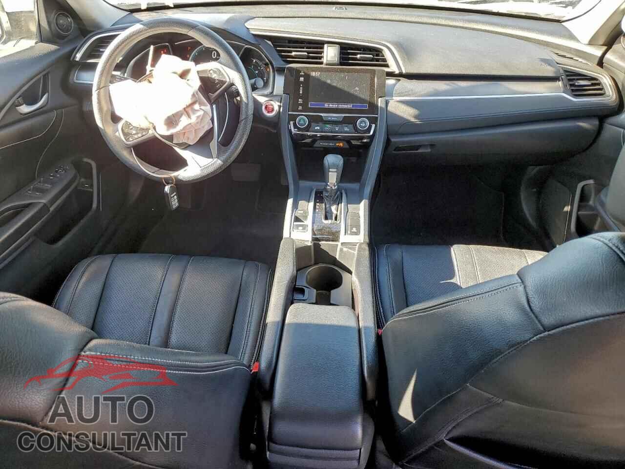 HONDA CIVIC 2018 - 2HGFC2F76JH545491