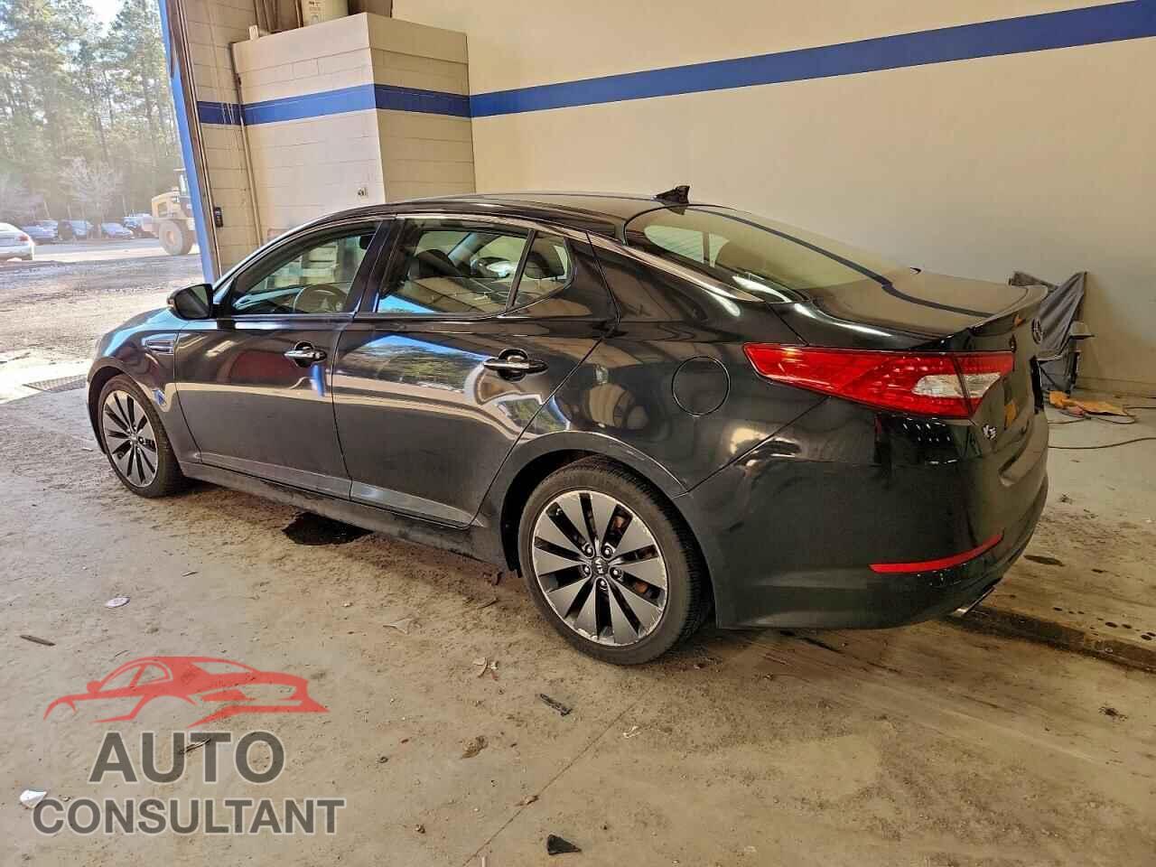 KIA OPTIMA 2011 - KNAGR4A69B5114841