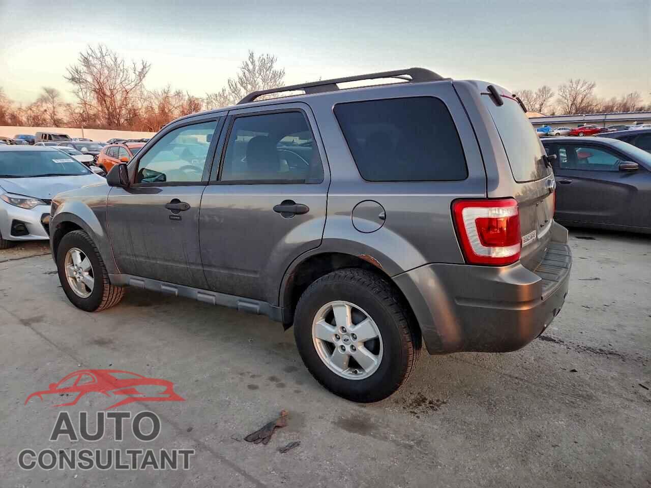 FORD ESCAPE 2010 - 1FMCU0D75AKB64161