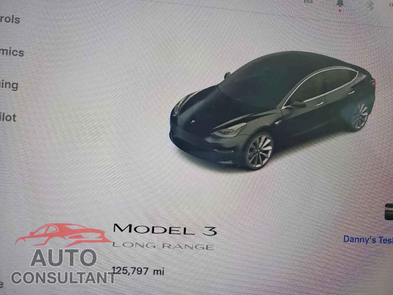 TESLA MODEL 3 2018 - 5YJ3E1EA1JF001666