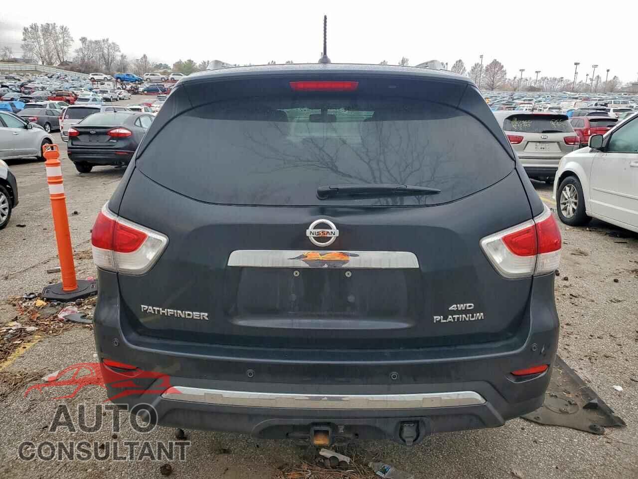 NISSAN PATHFINDER 2014 - 5N1AR2MM8EC665037