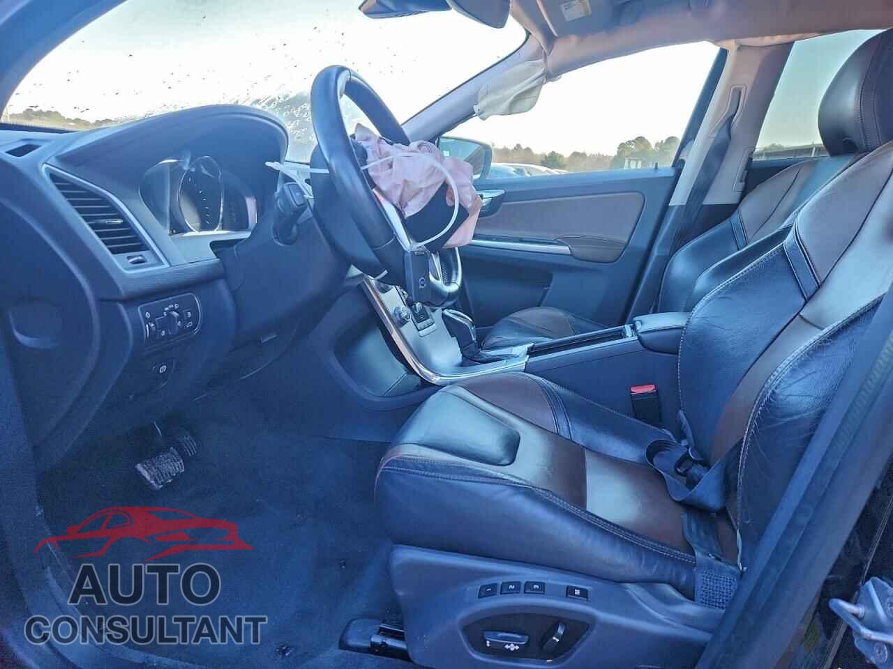 VOLVO XC60 2017 - YV440MDR0H2187772