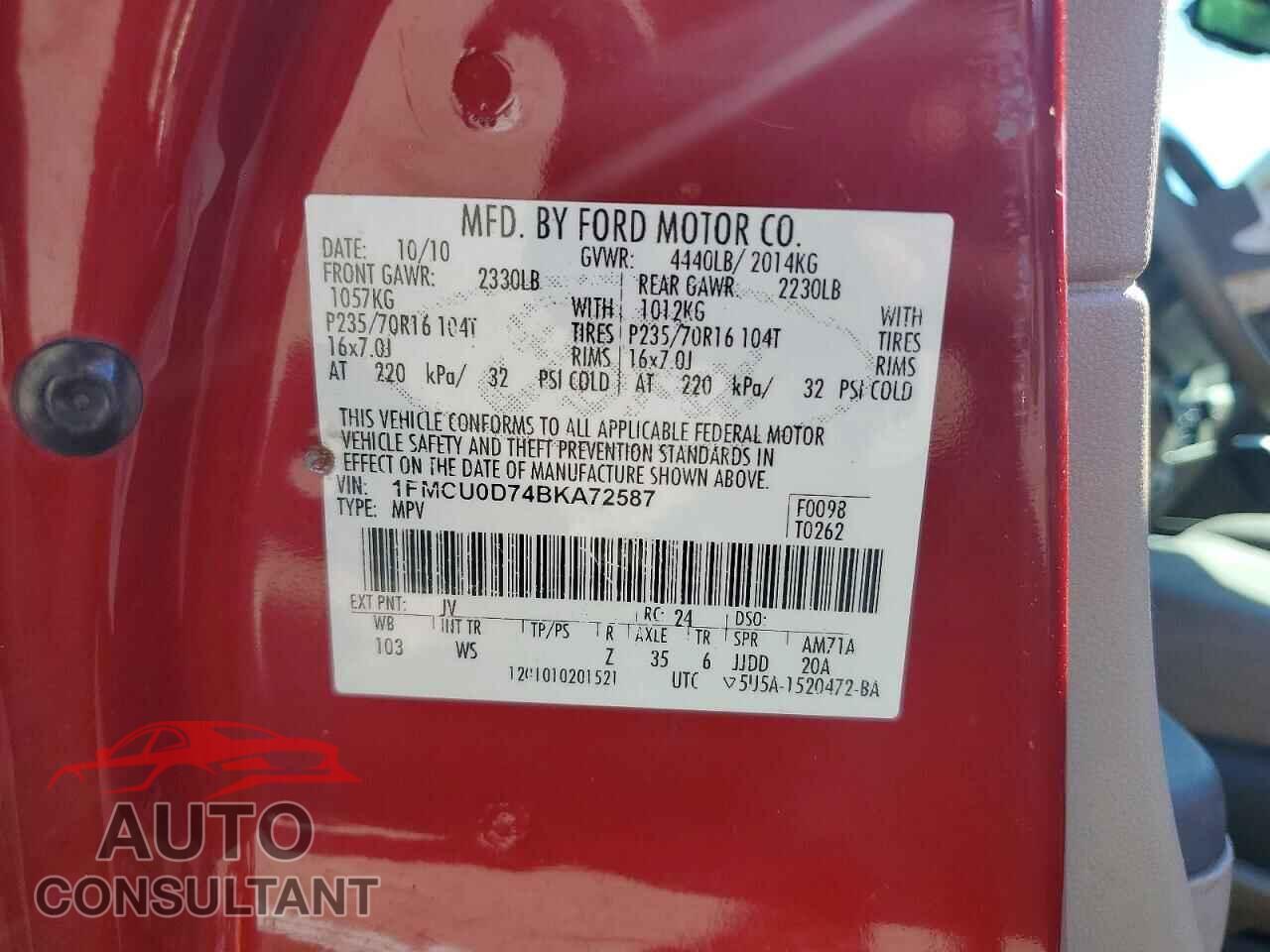 FORD ESCAPE 2011 - 1FMCU0D74BKA72587