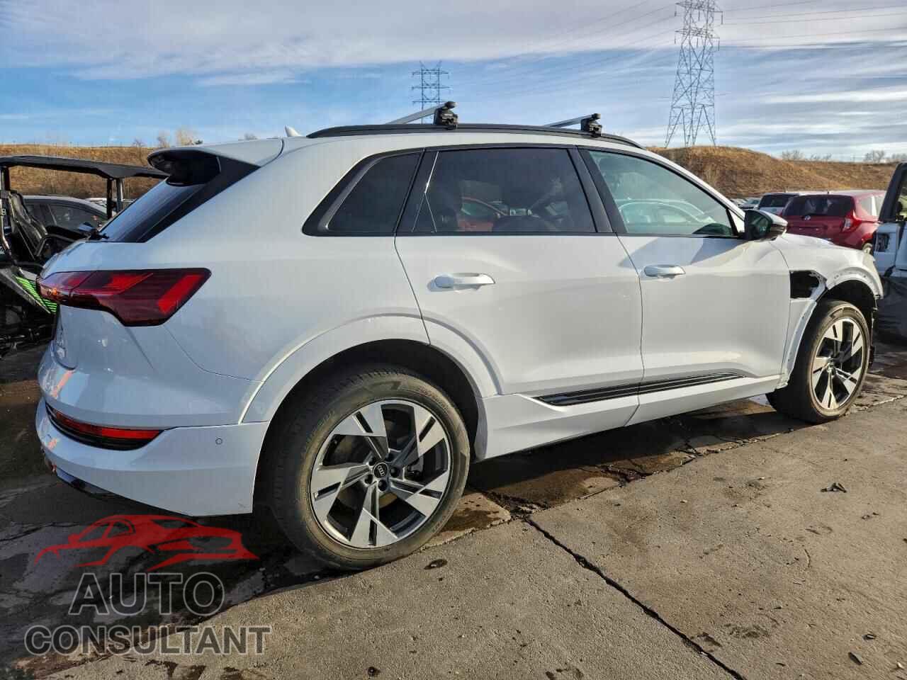 AUDI E-TRON 2021 - WA1AAAGEXMB021399