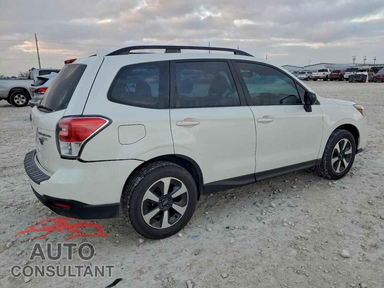 SUBARU FORESTER 2017 - JF2SJABC2HH443669