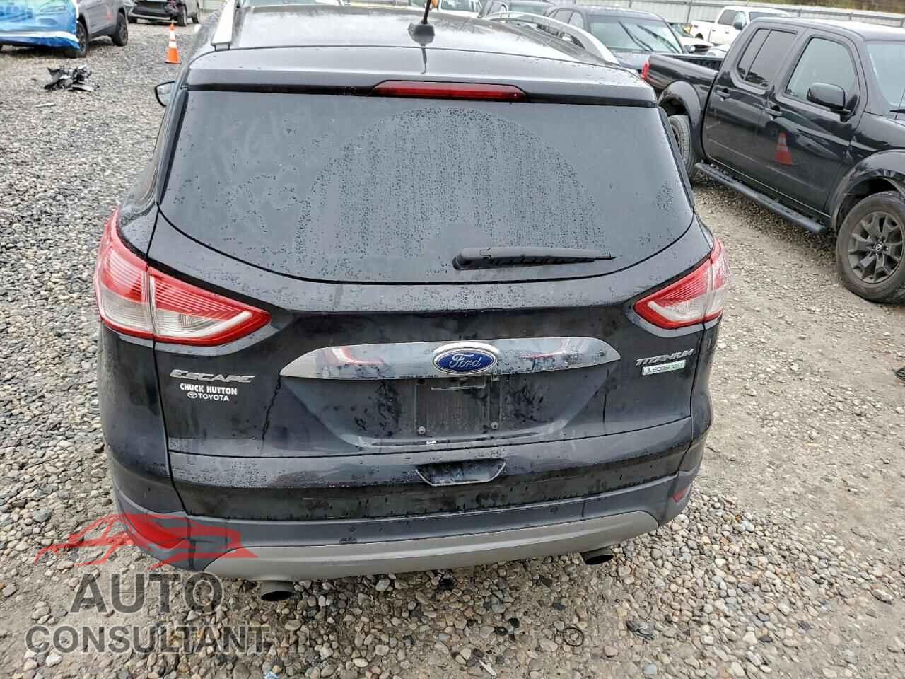FORD ESCAPE 2015 - 1FMCU0J92FUC04536