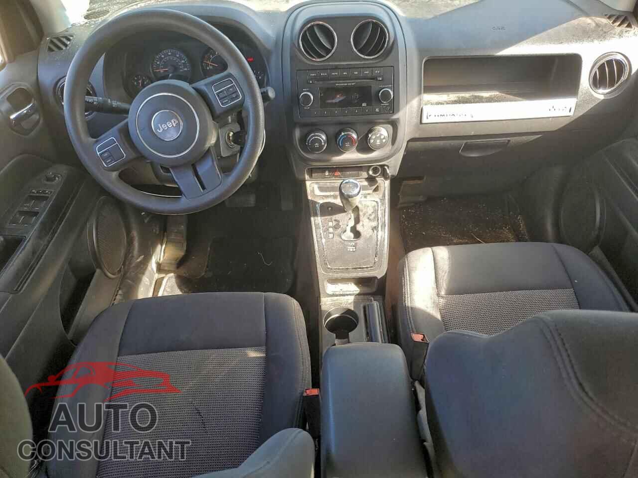 JEEP COMPASS 2015 - 1C4NJCBA6FD313646
