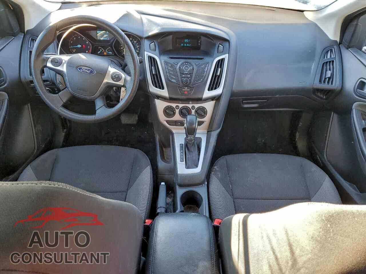 FORD FOCUS 2012 - 1FAHP3K24CL365322