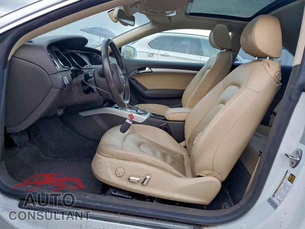 AUDI A5 2013 - WAULFAFR1DA066450