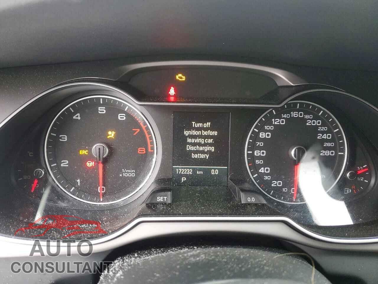 AUDI A4 2013 - WAUFFCFL8DN039730