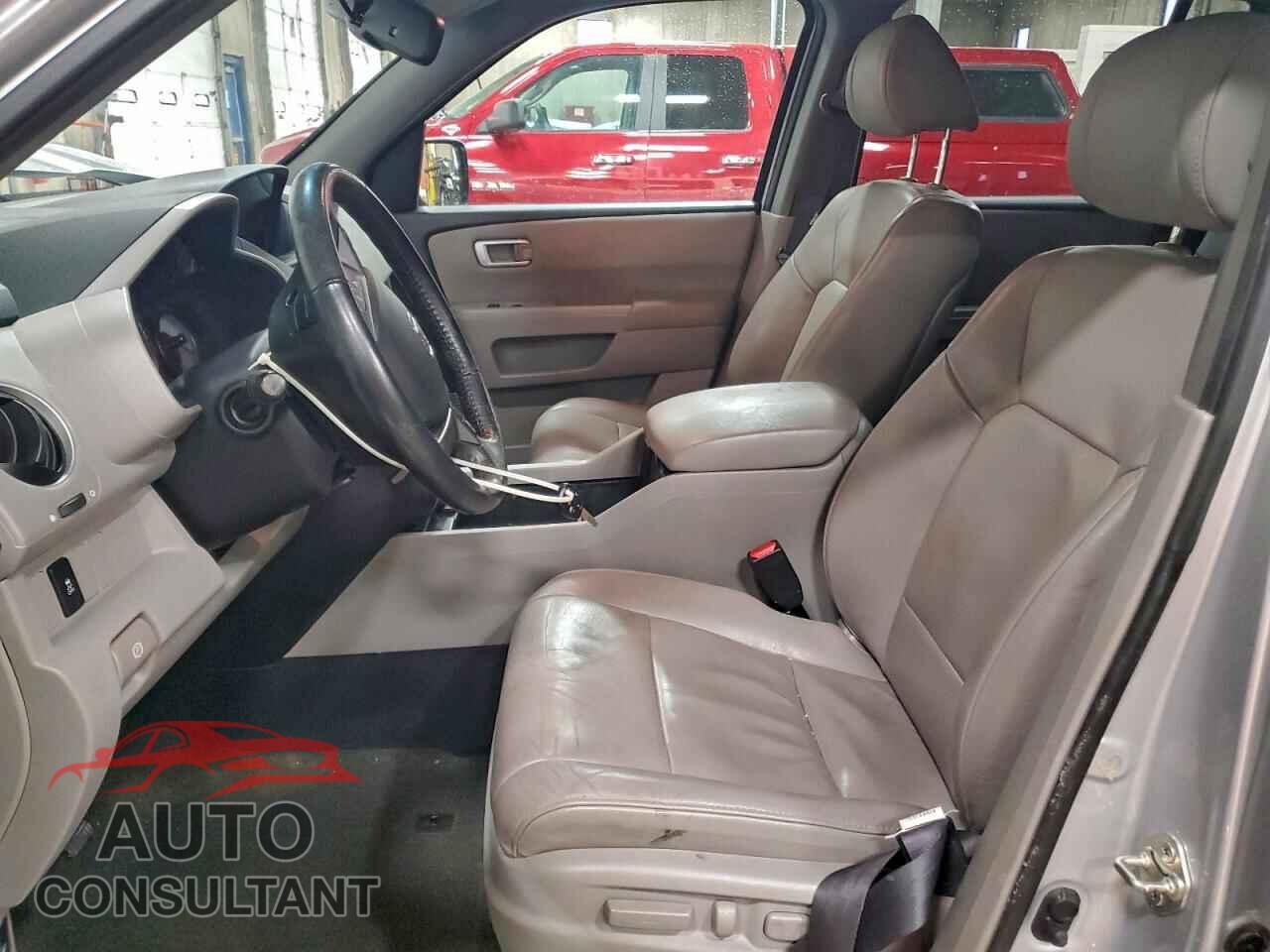 HONDA PILOT 2014 - 5FNYF4H55EB031908
