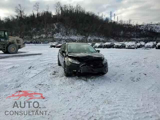 FORD FOCUS 2016 - 1FADP3K25GL305246