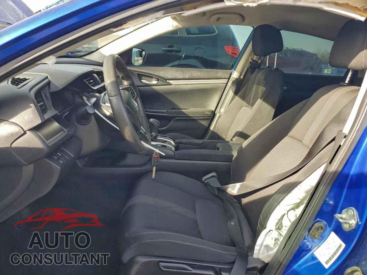 HONDA CIVIC 2019 - 2HGFC2F60KH561095