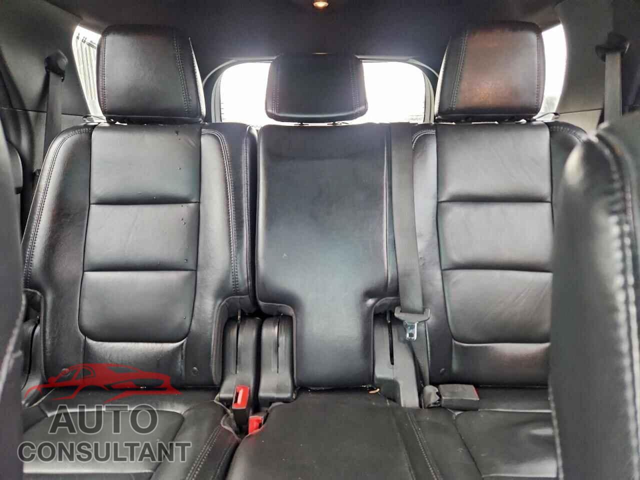 FORD EXPLORER 2013 - 1FM5K7D88DGA36665