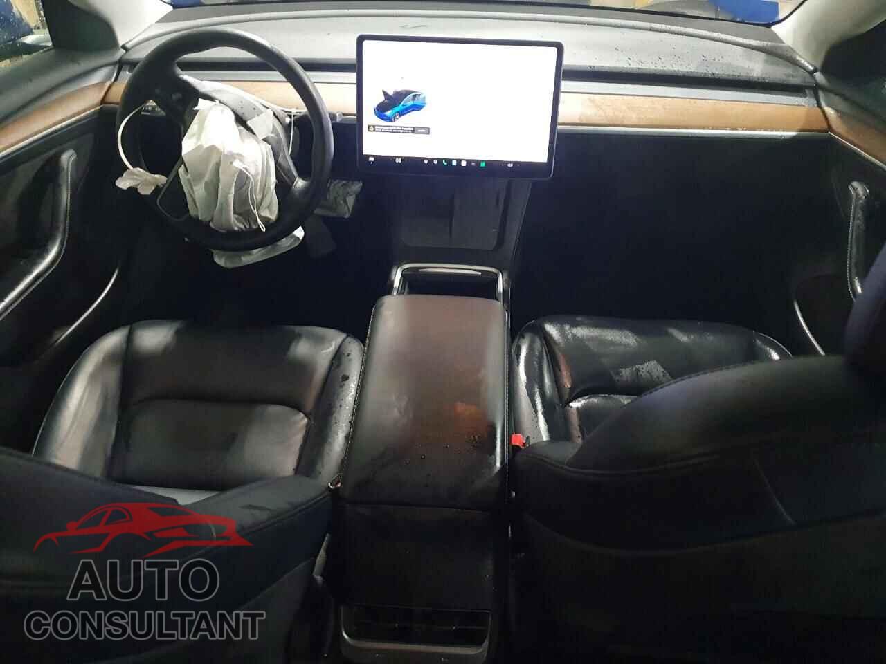 TESLA MODEL 3 2021 - 5YJ3E1EA4MF051773