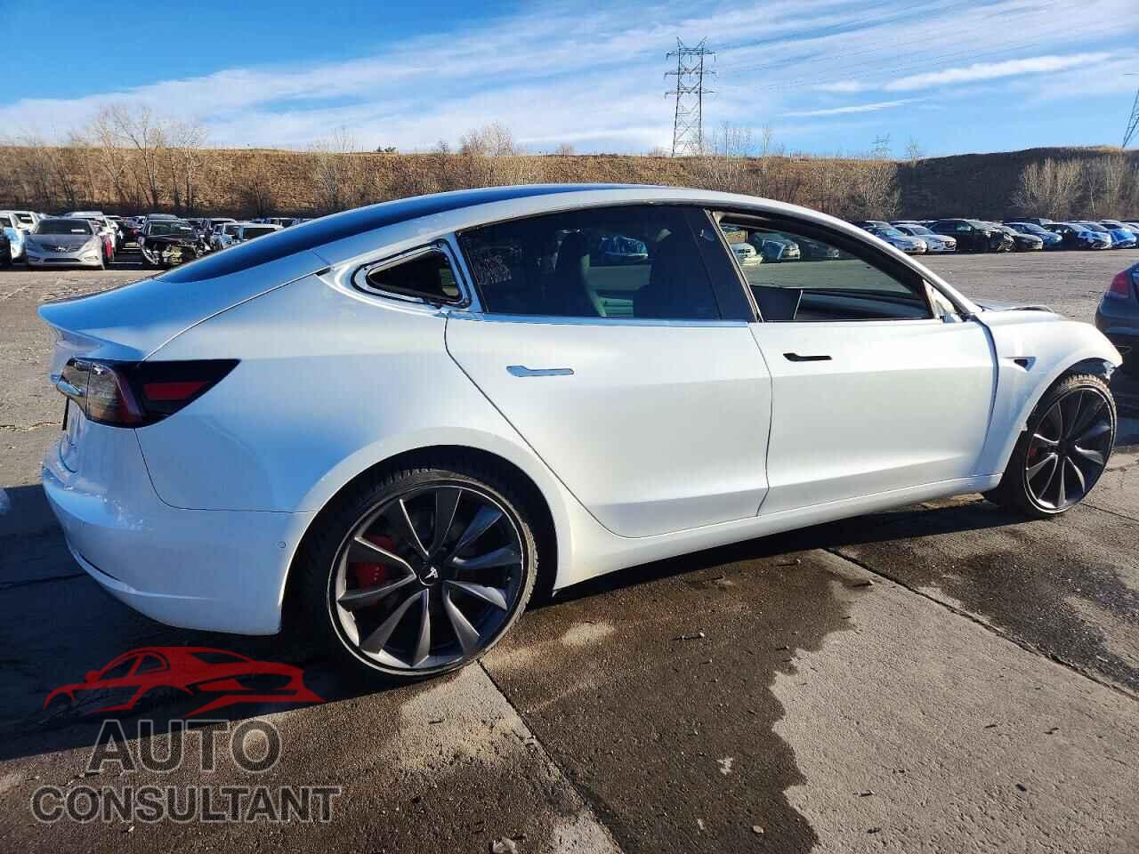TESLA MODEL 3 2020 - 5YJ3E1EC3LF641382