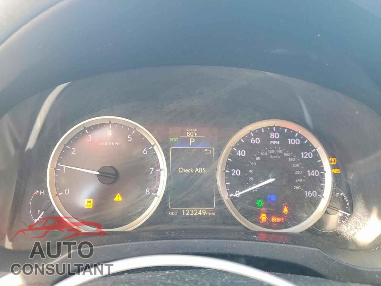 LEXUS IS 2014 - JTHBF1D25E5026109