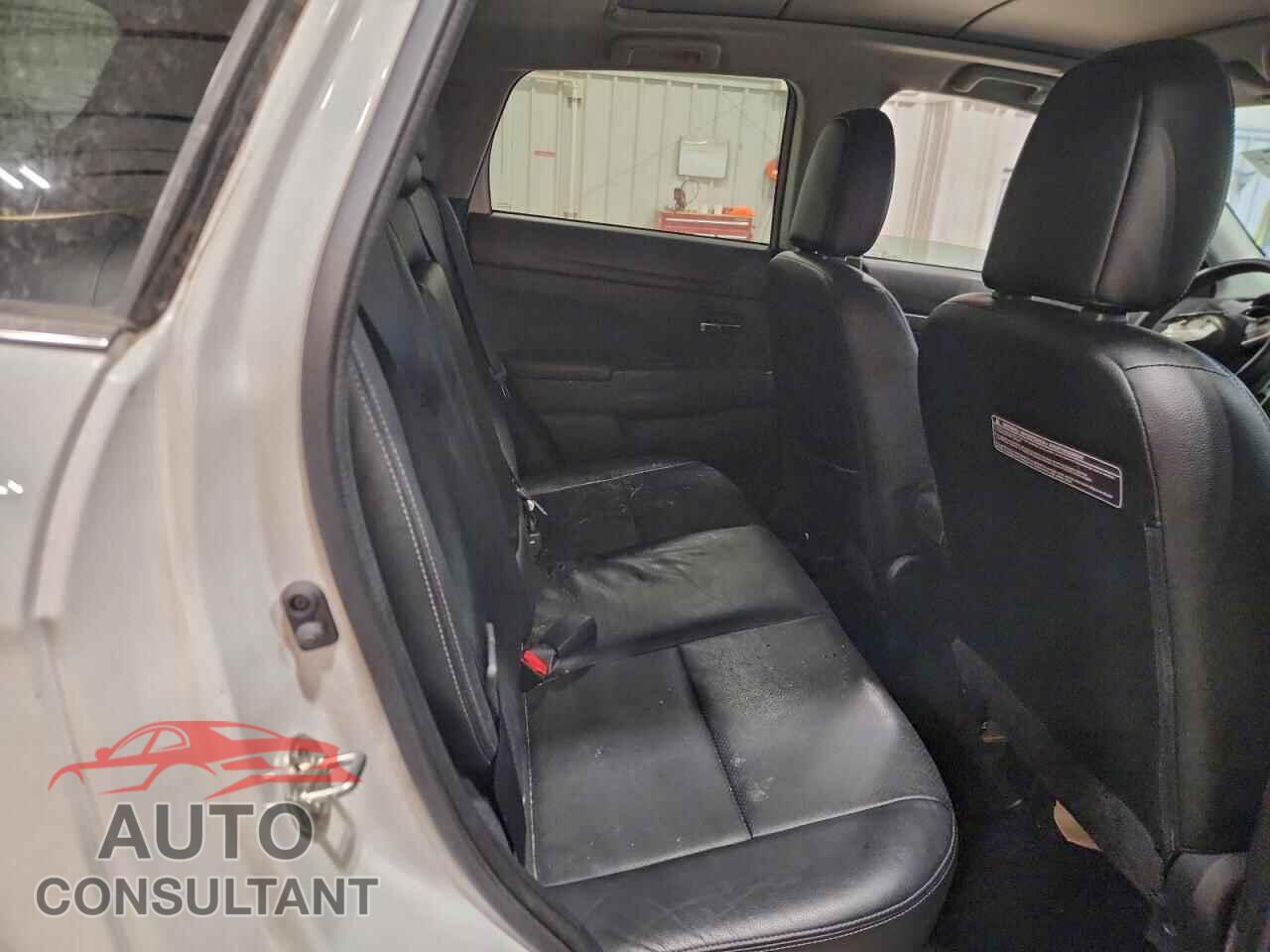 MITSUBISHI OUTLANDER 2014 - 4A4AR4AUXEE014784