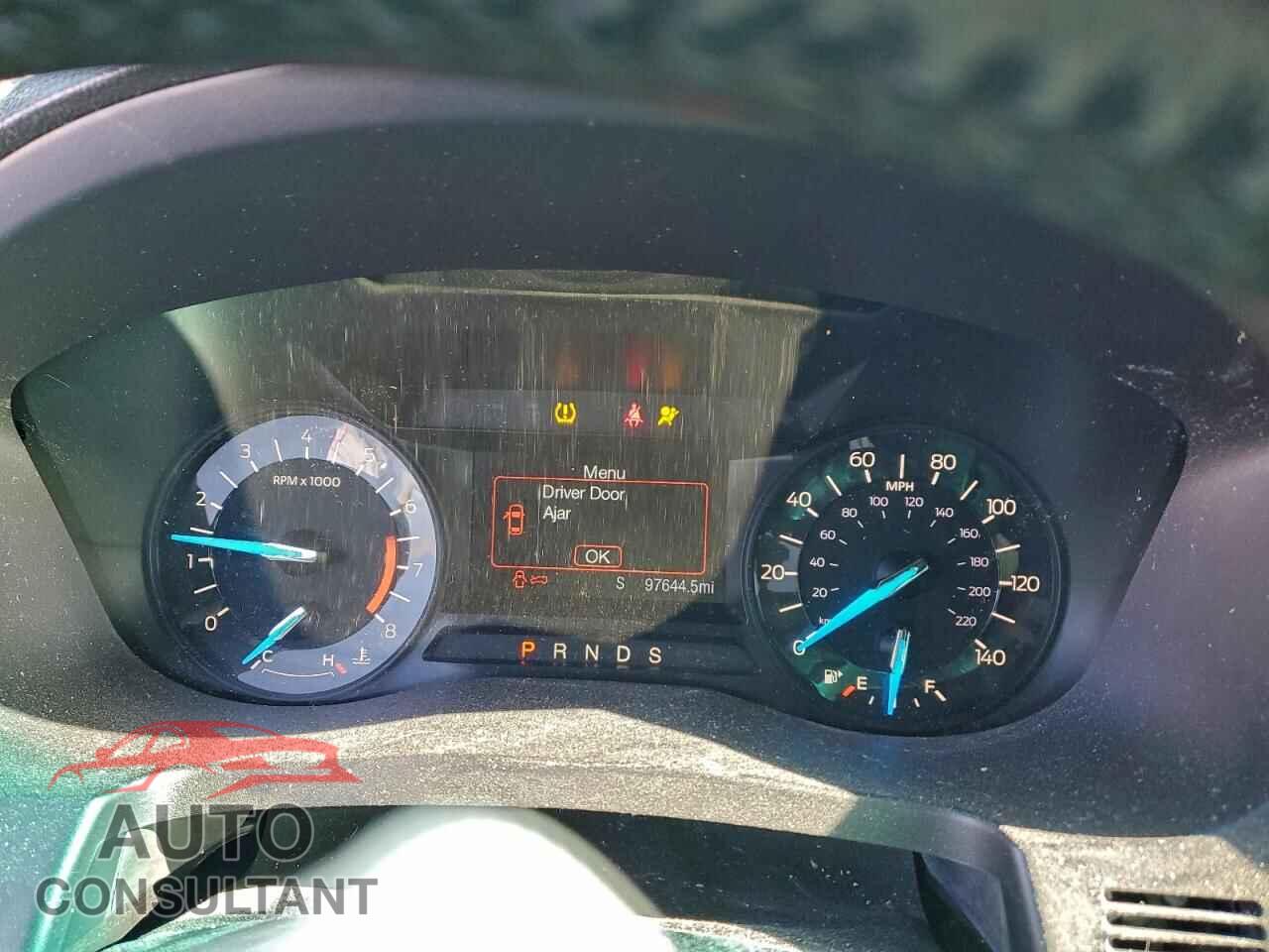 FORD EXPLORER 2017 - 1FM5K7D8XHGB38894