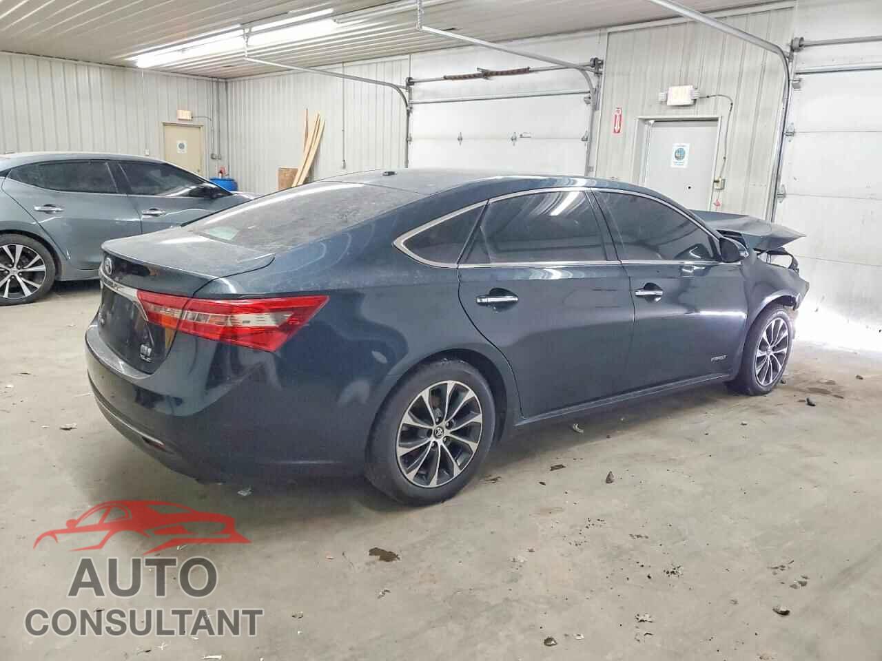 TOYOTA AVALON 2018 - 4T1BD1EB2JU059750