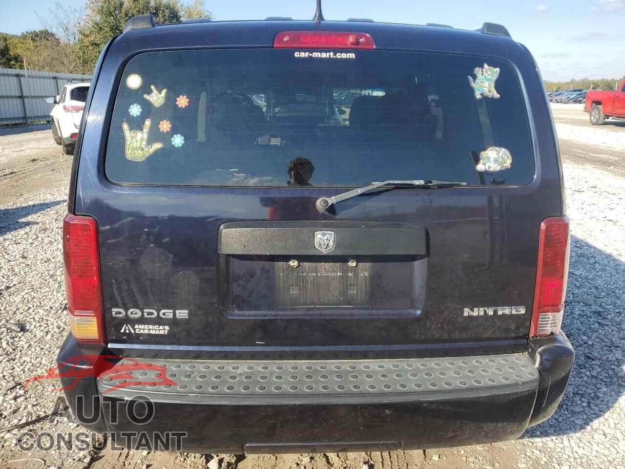 DODGE NITRO 2011 - 1D4PT4GK2BW528503