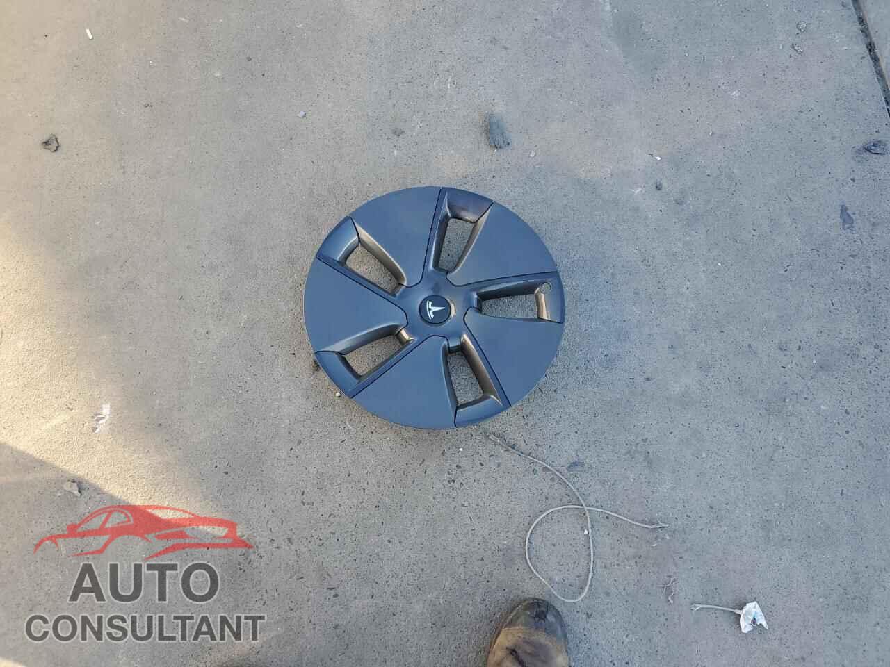 TESLA MODEL 3 2022 - 5YJ3E1EA6PF460295