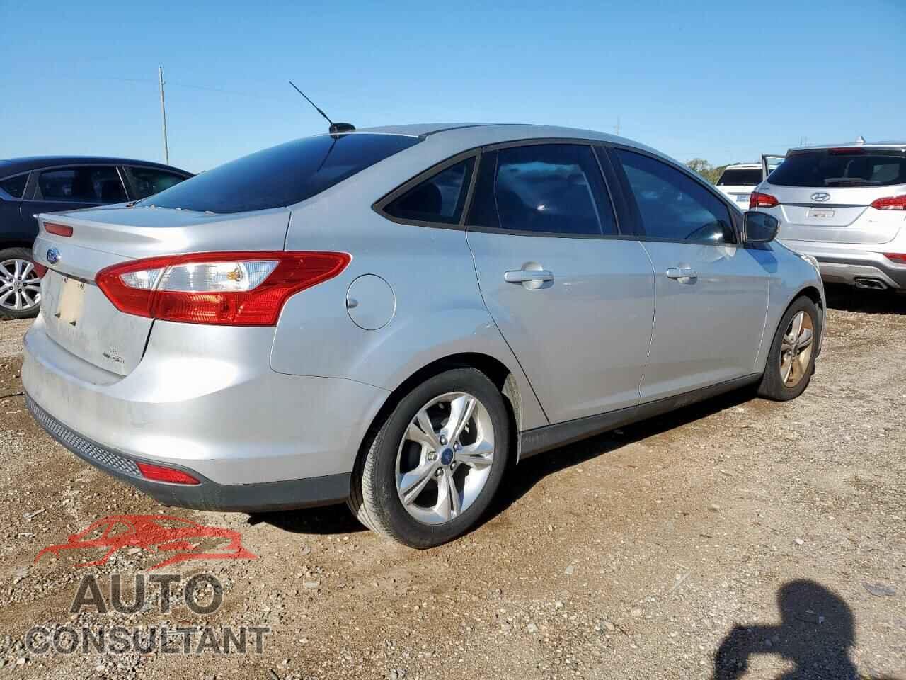 FORD FOCUS 2014 - 1FADP3F23EL117381