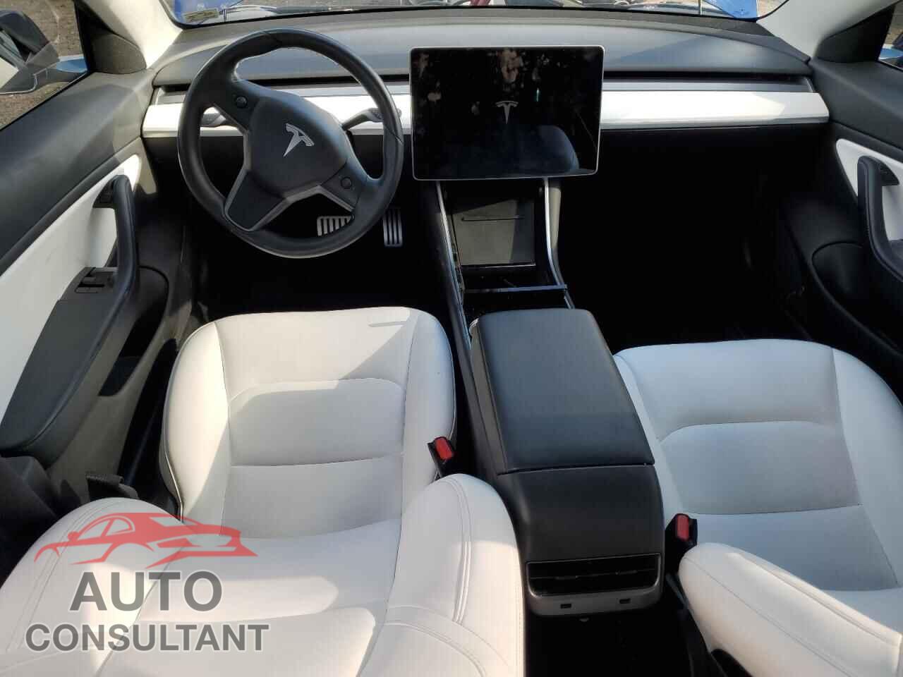 TESLA MODEL 3 2018 - 5YJ3E1EB7JF080947