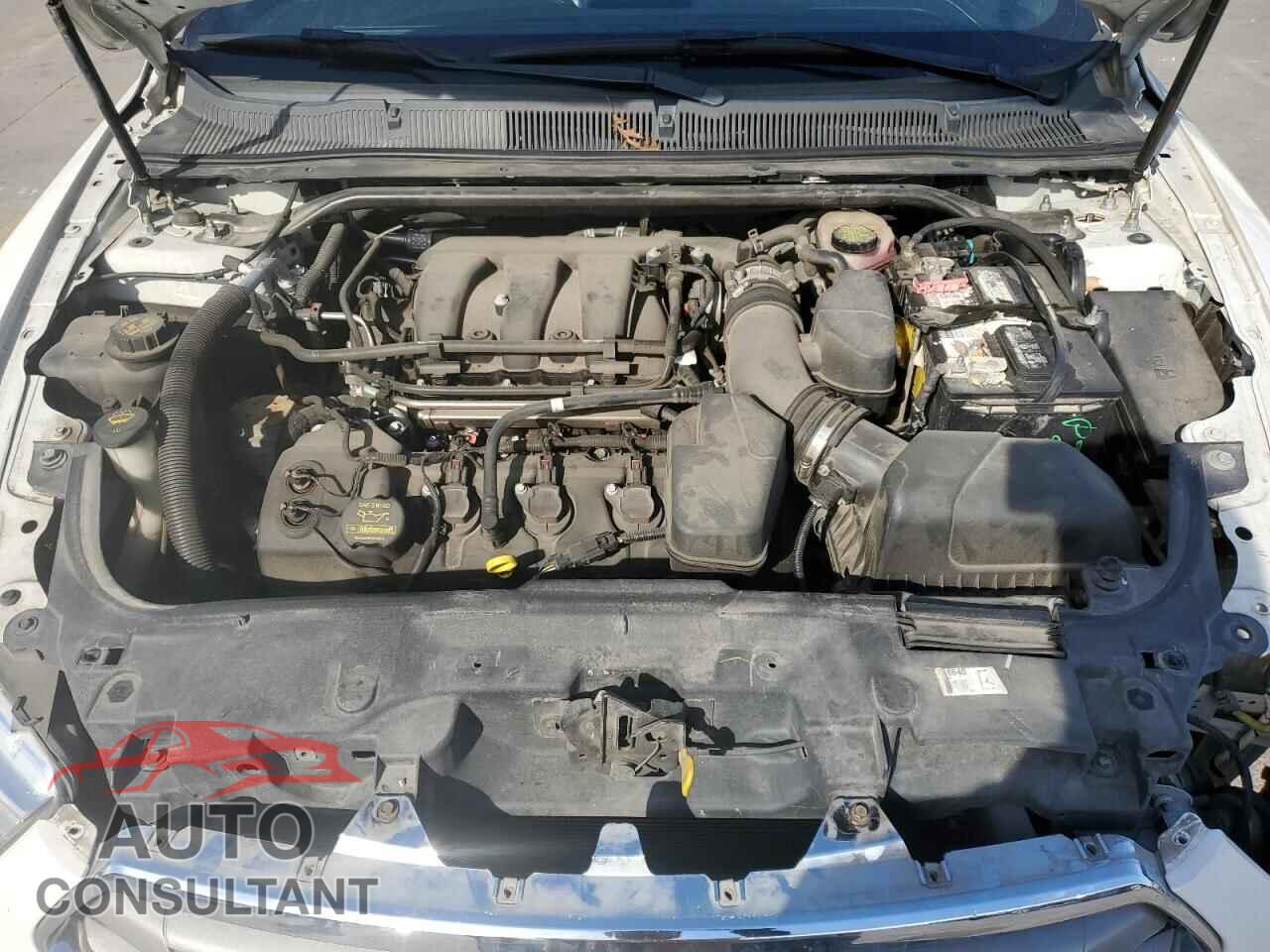 FORD TAURUS 2014 - 1FAHP2E82EG113154