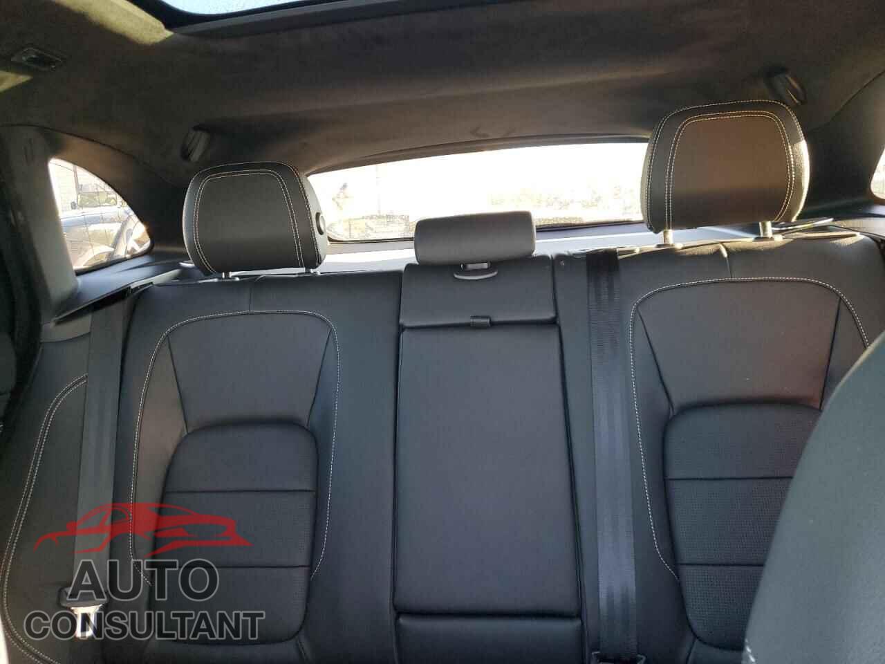 JAGUAR F-PACE 2019 - SADCM2FV3KA398841