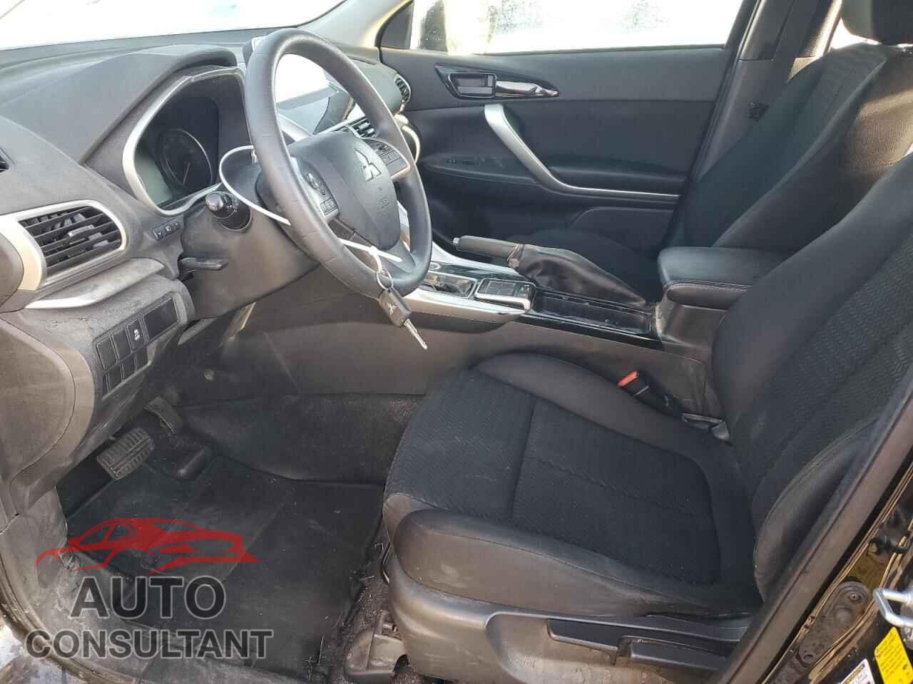 MITSUBISHI ECLIPSE 2018 - JA4AT4AA5JZ064813