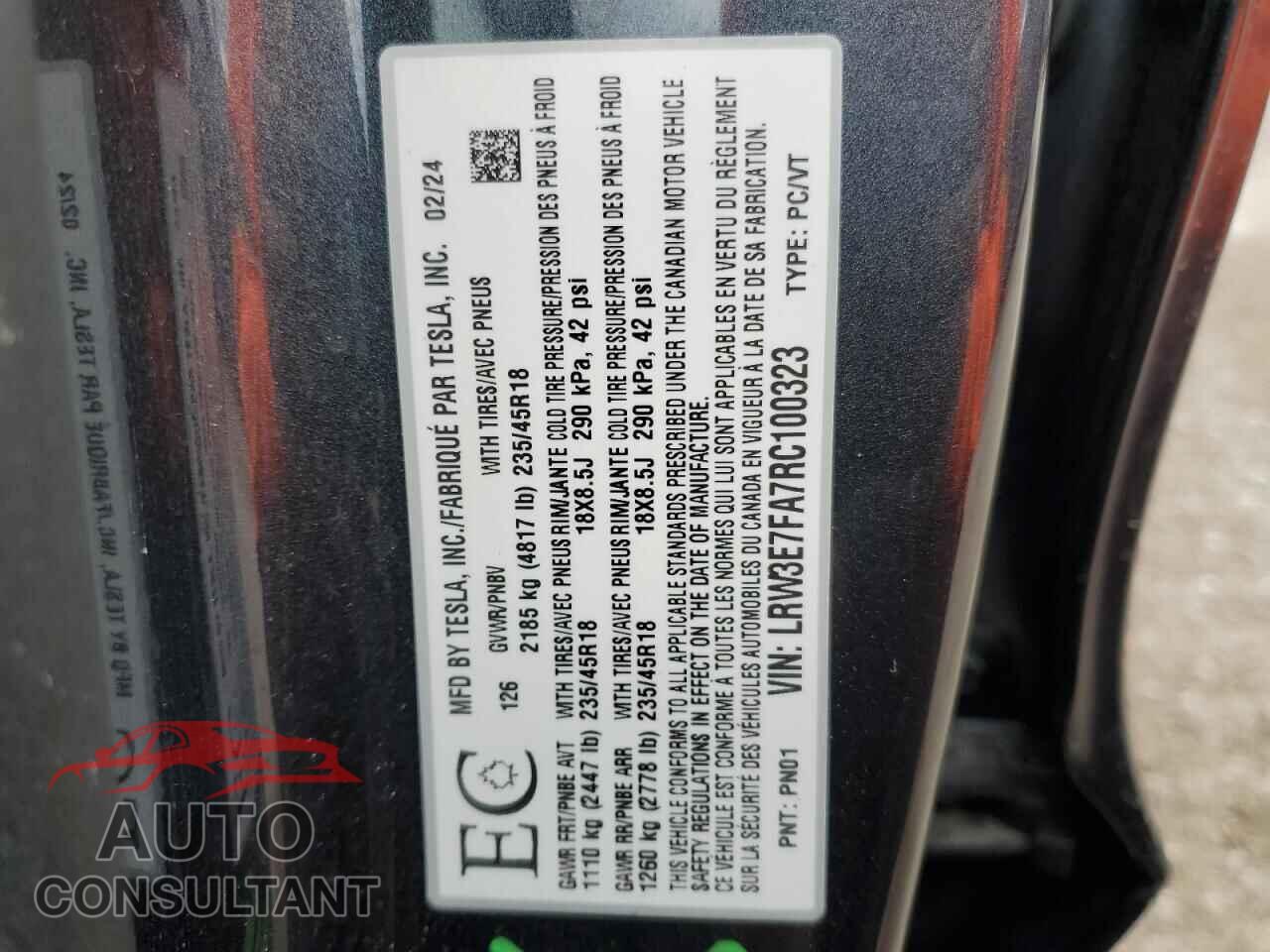 TESLA MODEL 3 2024 - LRW3E7FA7RC100323