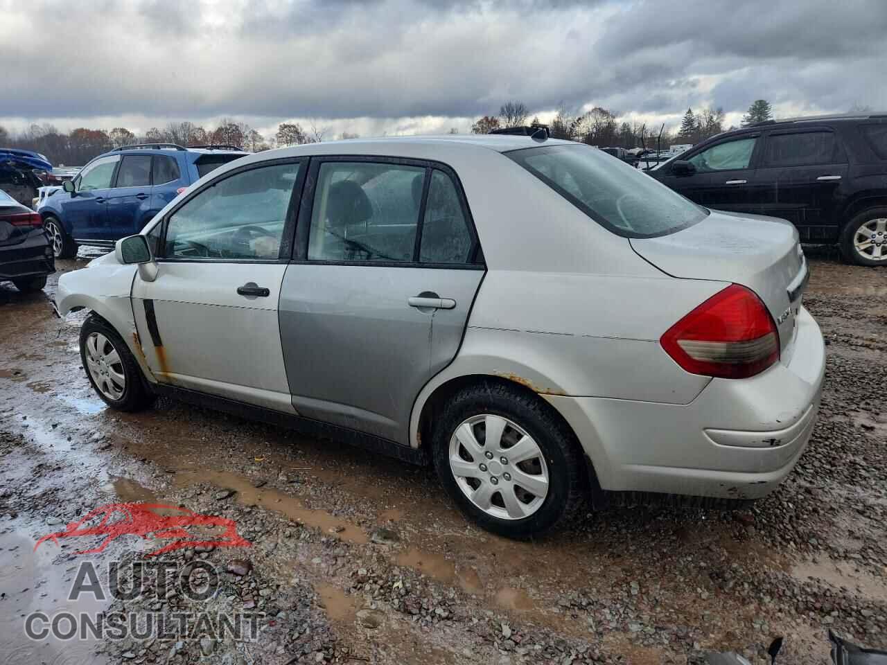 NISSAN VERSA 2010 - 3N1BC1AP5AL392627