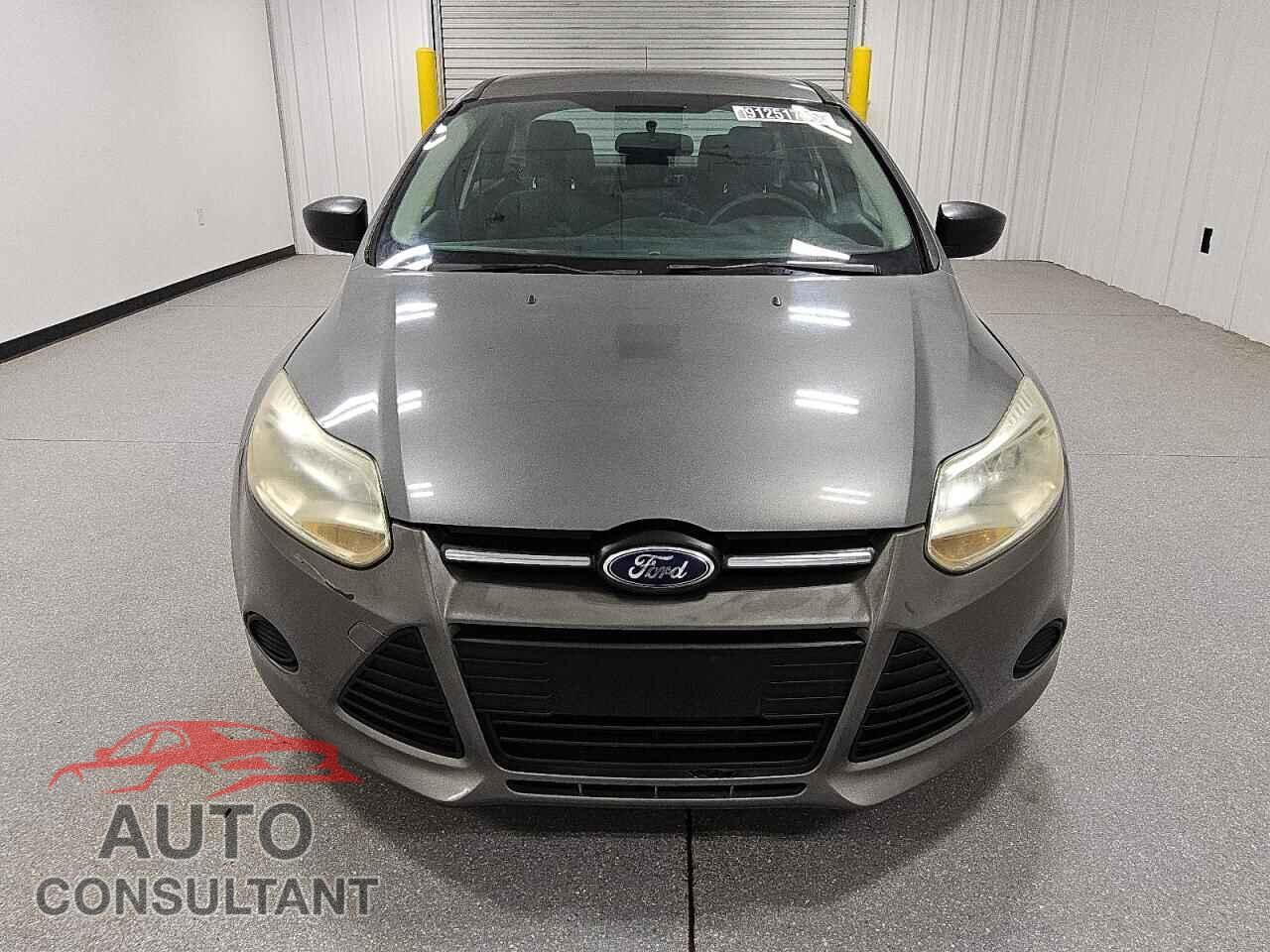 FORD FOCUS 2014 - 1FADP3E29EL374773
