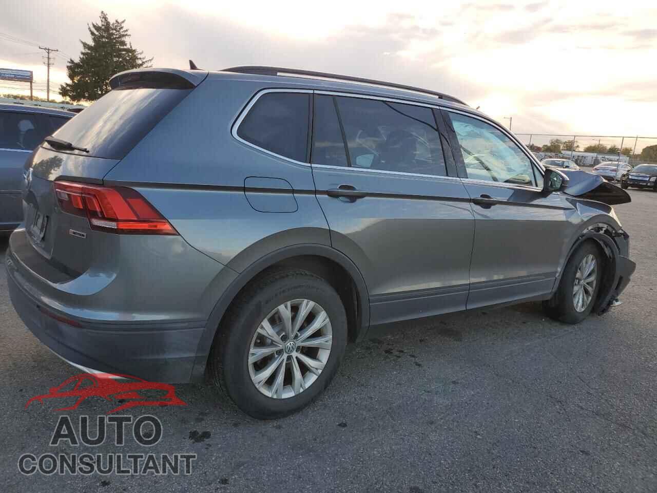 VOLKSWAGEN TIGUAN 2019 - 3VV2B7AX3KM042185