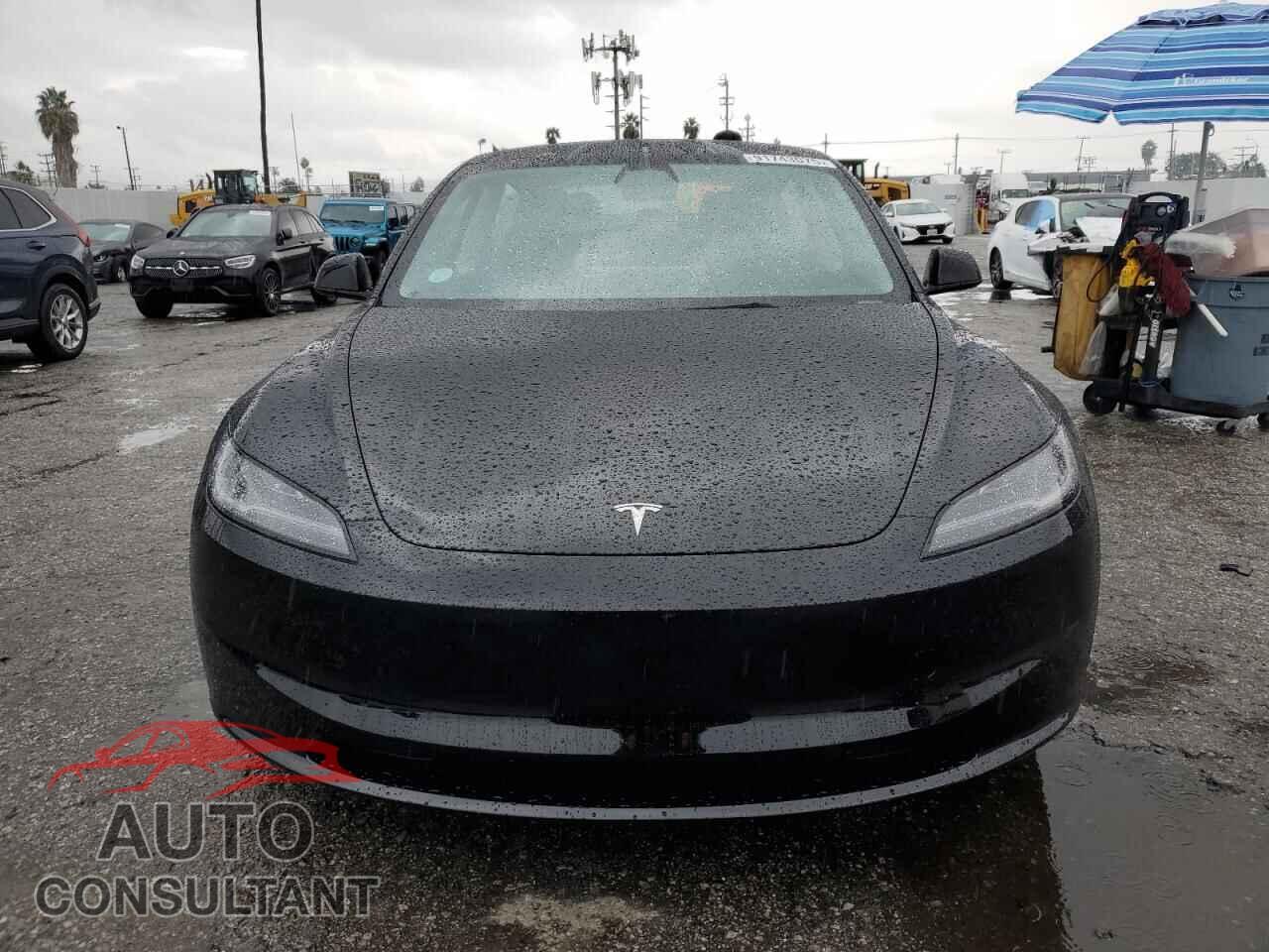 TESLA MODEL 3 2024 - 5YJ3E1EA2RF829866