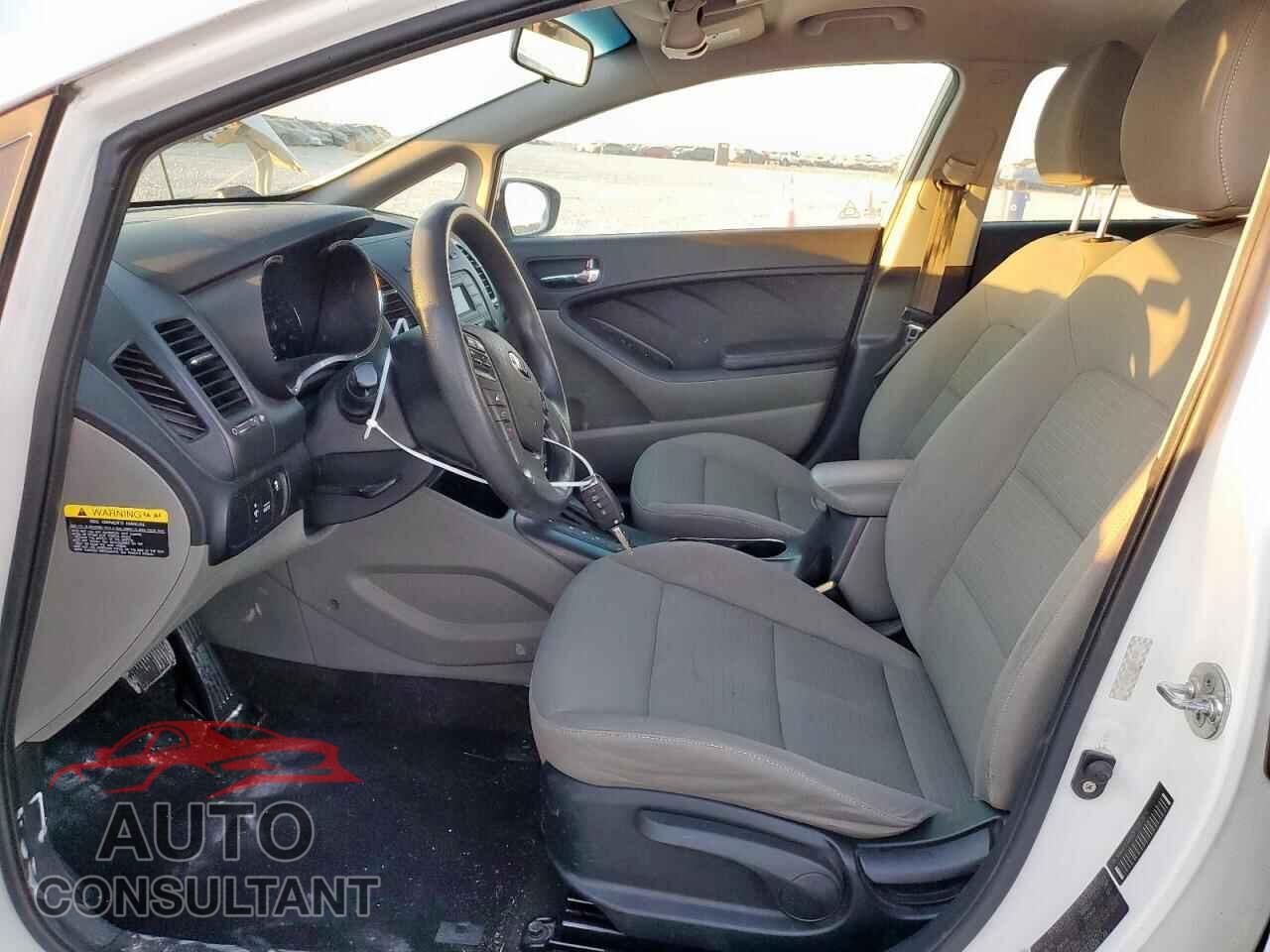 KIA FORTE 2015 - KNAFX4A62F5287978