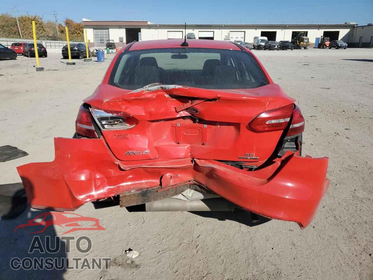 FORD FOCUS 2015 - 1FADP3F26FL203091