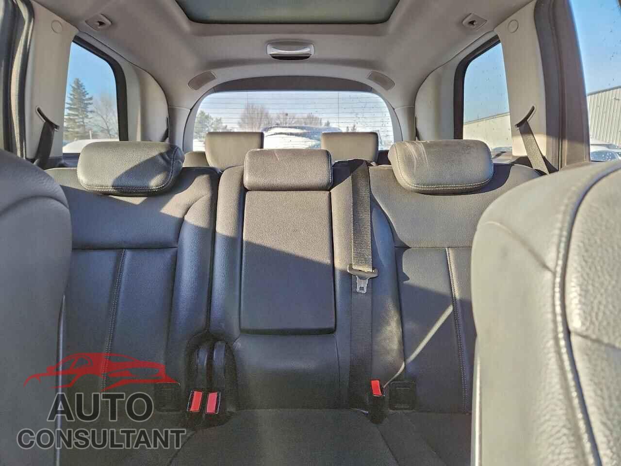 MERCEDES-BENZ GL-CLASS 2010 - 4JGBF2FEXAA622098