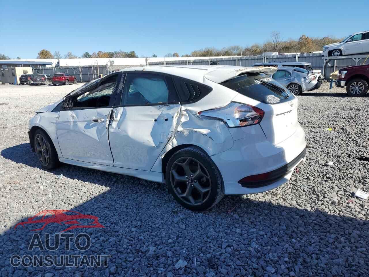 FORD FOCUS 2016 - 1FADP3L93GL378255