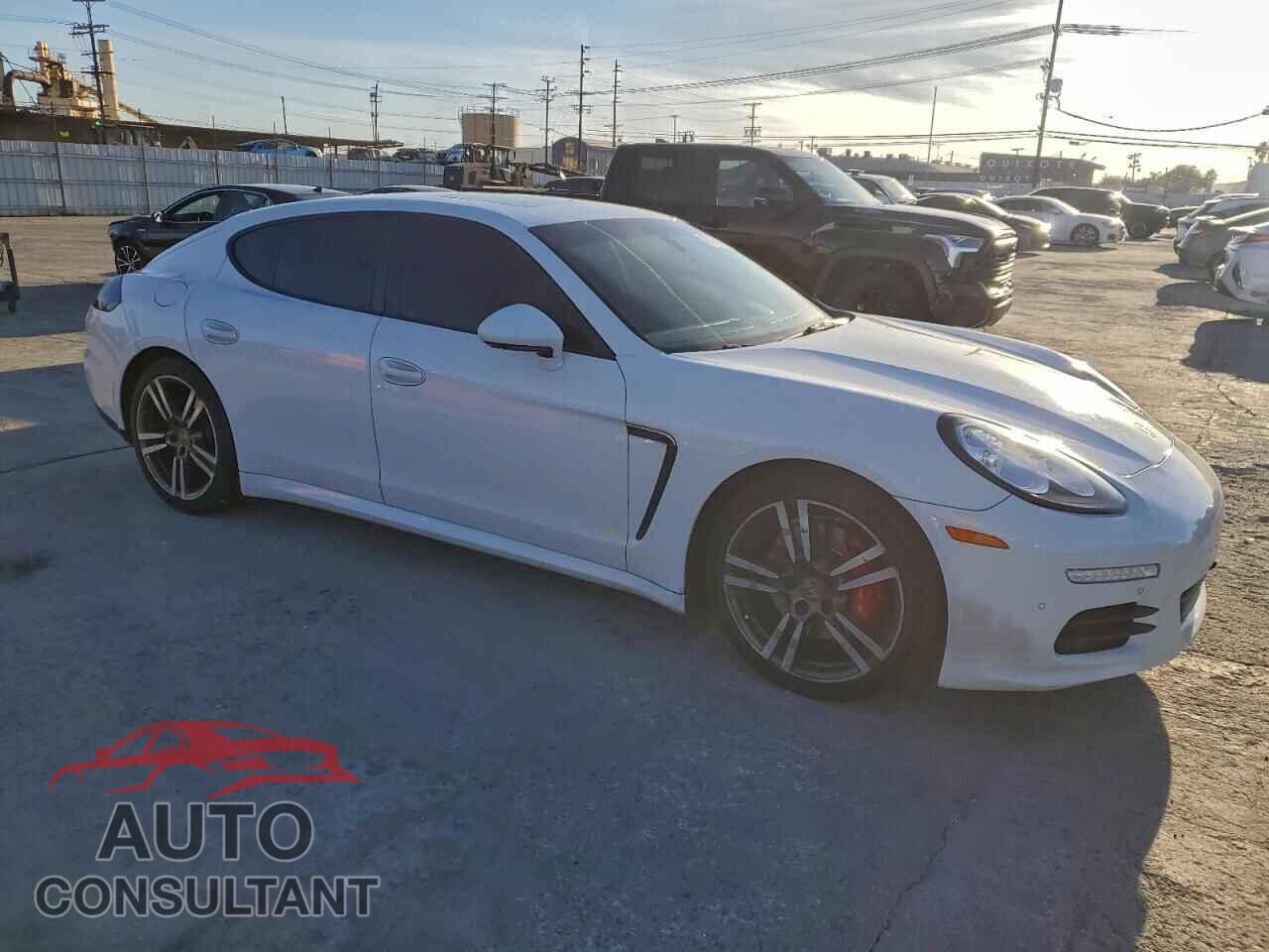PORSCHE PANAMERA 2014 - WP0AA2A75EL009789
