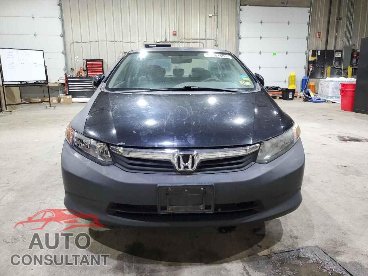 HONDA CIVIC 2012 - 2HGFB2E58CH574285