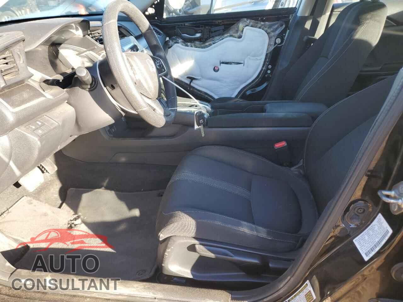 HONDA CIVIC 2019 - 2HGFC2F62KH526560