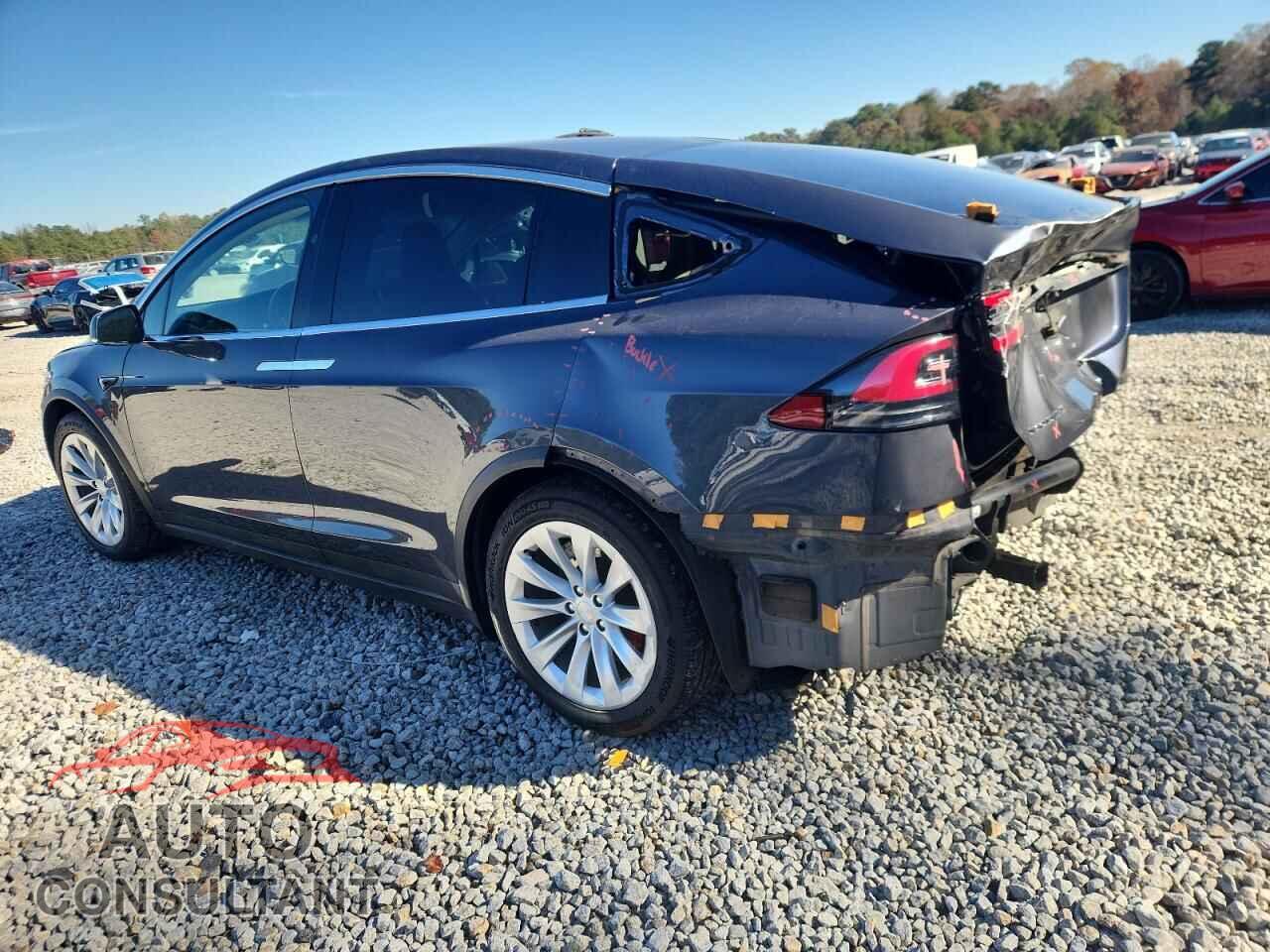 TESLA MODEL X 2017 - 5YJXCAE46HF045190