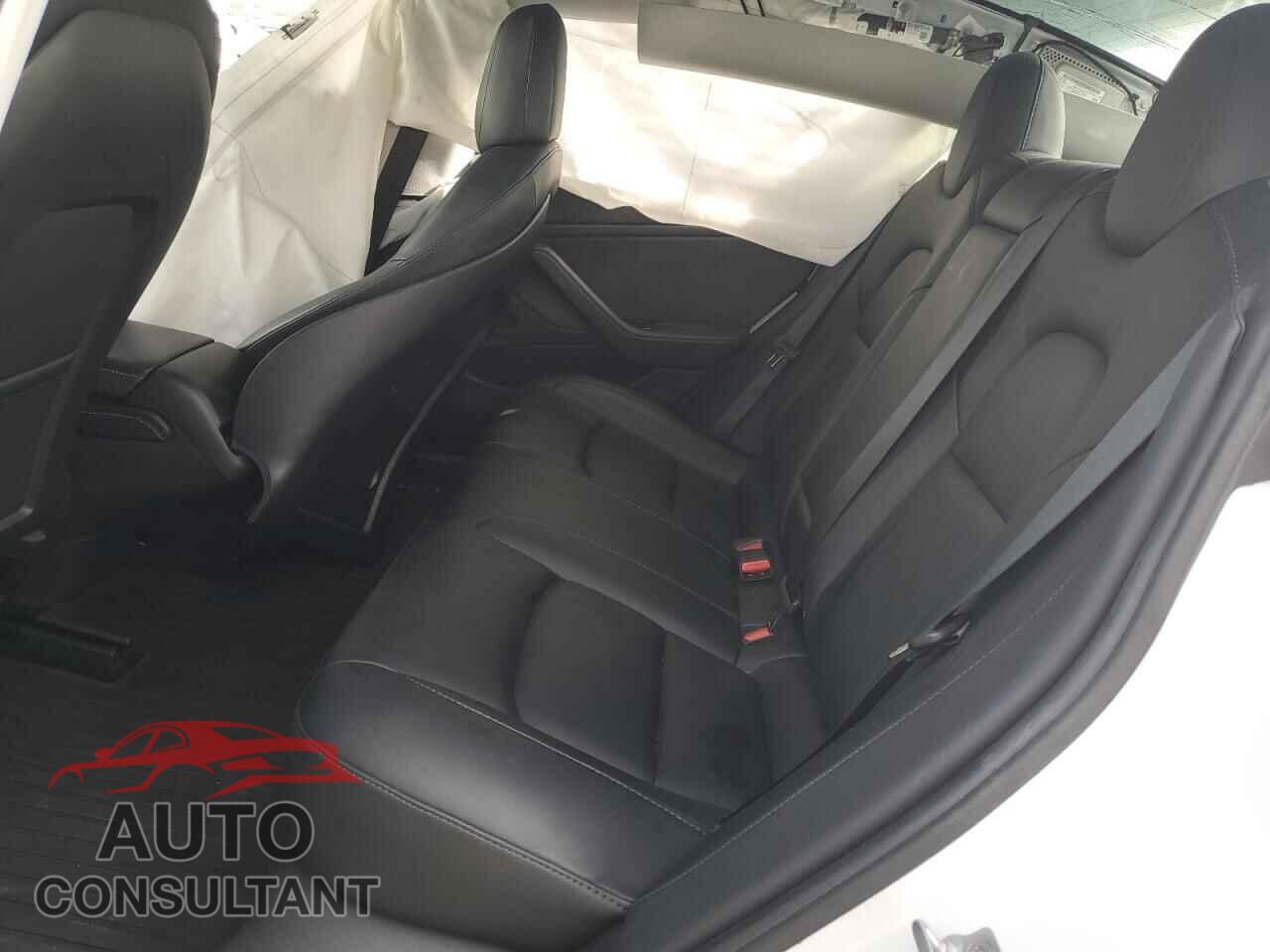 TESLA MODEL 3 2021 - 5YJ3E1EB3MF863087