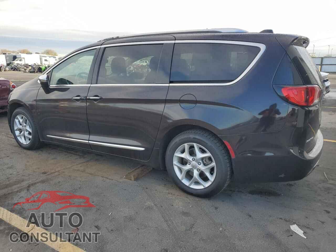 CHRYSLER PACIFICA 2019 - 2C4RC1GG5KR732107