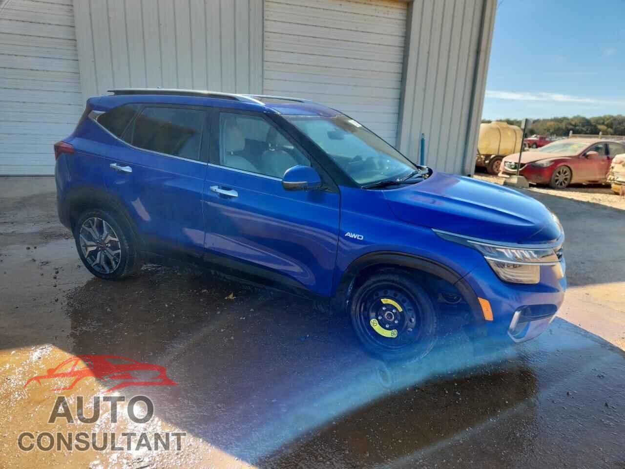 KIA SELTOS 2023 - KNDETCA2XP7352907
