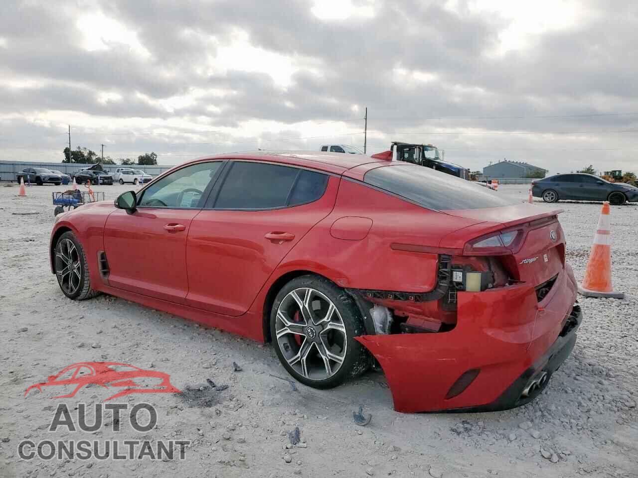KIA STINGER 2018 - KNAE45LC2J6035647